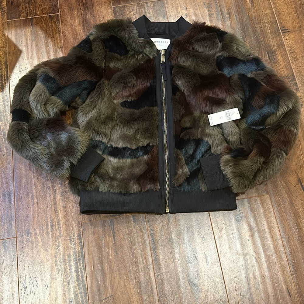 Anthropologie bomber jacket Size XS camo color faux fur